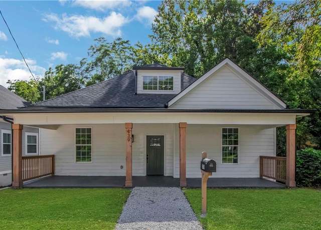Property at 439 James P Brawley Dr NW, Atlanta, GA 30318, 4 beds, 3.5 baths