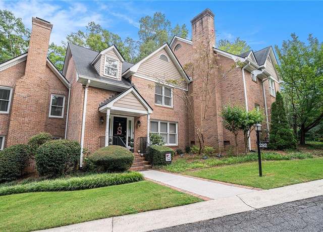 Property at 292 Wood Lake Dr, Athens, GA 30606, 3 beds, 2.5 baths