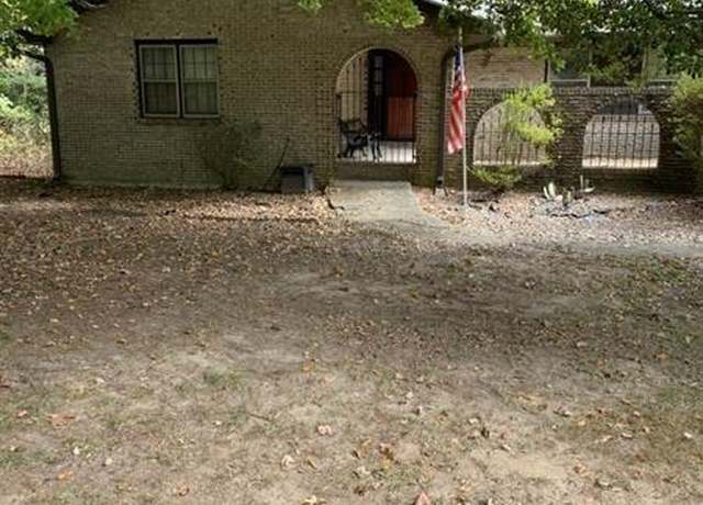 Property at 4596 Lenora Church Rd, Snellville, GA 30039, 3 beds, 2 baths