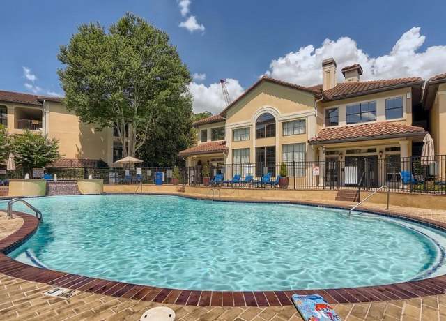 Property at 3777 Peachtree Rd NE #1324, Brookhaven, GA 30319, 2 beds, 1.5 baths