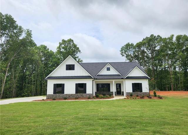 Property at 490 Benson Meadows Dr, Dallas, GA 30157, 4 beds, 2 baths