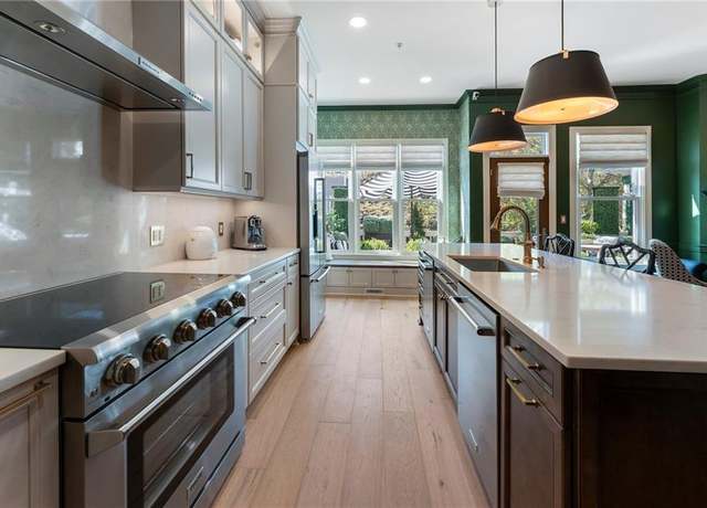 Property at 2630 Milford Ln, Alpharetta, GA 30009, 3 beds, 3.5 baths