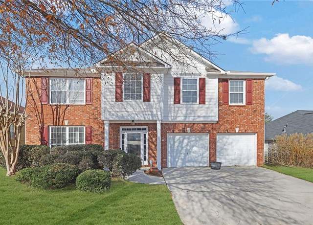 Property at 3184 Elmwood Ct, Atlanta, GA 30349, 4 beds, 2.5 baths