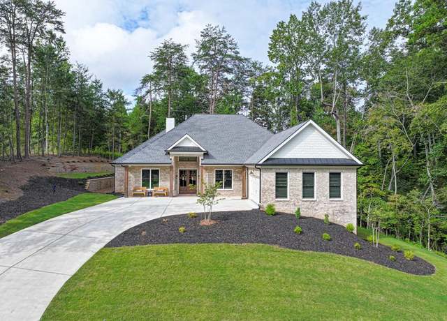 Property at 5969 Wellington Ave, Gainesville, GA 30506, 4 beds, 3 baths