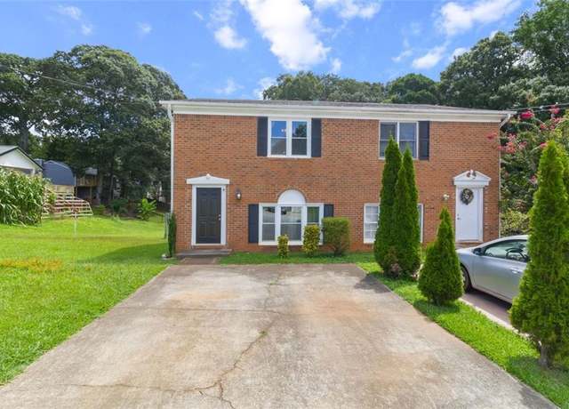 Property at 1041 Carla Pl, Norcross, GA 30093, 3 beds, 2 baths