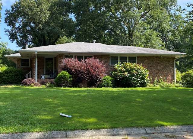 Property at 3719 Ashwood Dr SE, Smyrna, GA 30080, 3 beds, 2 baths