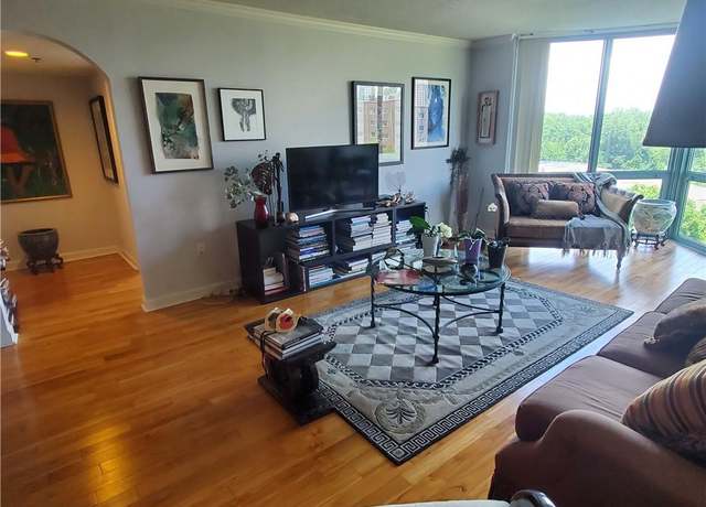 Property at 2870 Pharr Court South NW #901, Atlanta, GA 30305, 2 beds, 2 baths