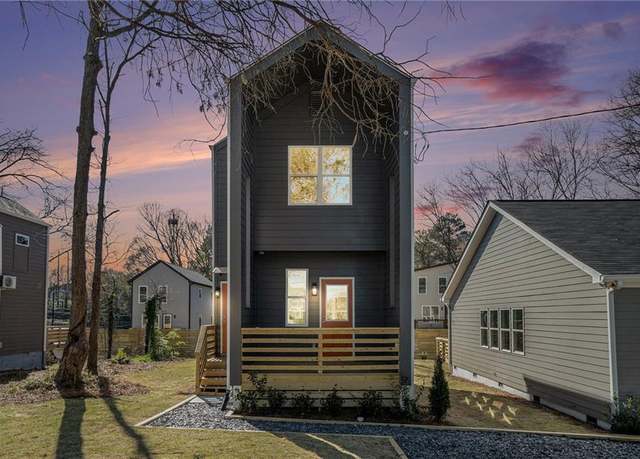 Property at 100 Dahlia Ave NW, Atlanta, GA 30314, 2 beds, 1.5 baths