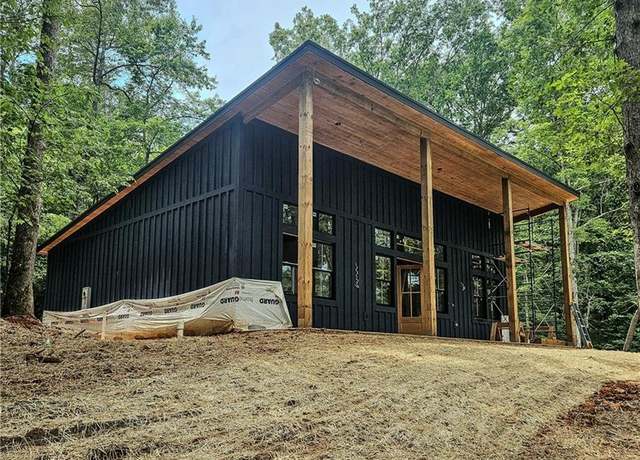 Property at 70 Muller Ln, Ellijay, GA 30540, 3 beds, 3 baths