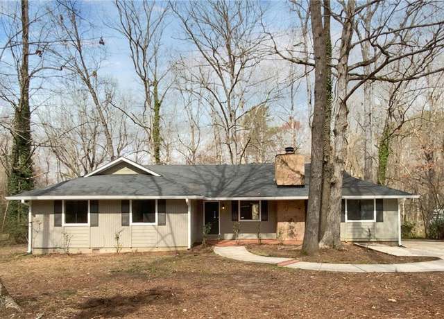 Property at 130 Ashley Oaks Dr, Mcdonough, GA 30253, 3 beds, 2 baths