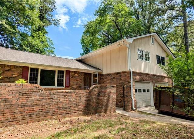 Property at 3656 Salem Trl, Lithonia, GA 30038, 4 beds, 2.5 baths