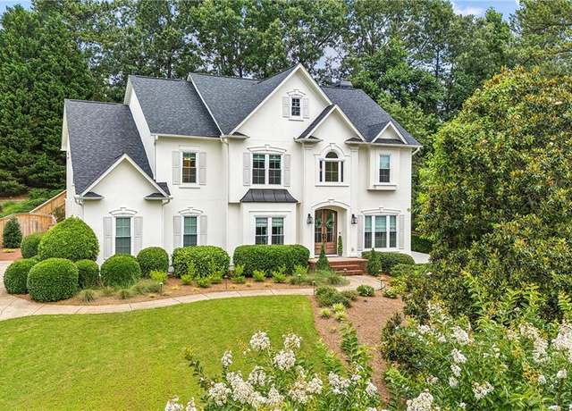 Property at 505 Woodmoore Ct, Sandy Springs, GA 30342, 5 beds, 4.5 baths