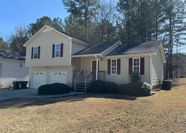 Property at 380 River Trace Dr, Villa Rica, GA 30180, 3 beds, 2 baths