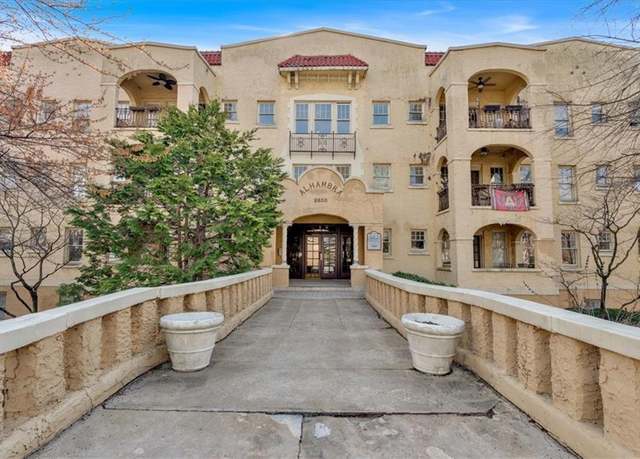 Property at 2855 Peachtree Rd NE #302, Atlanta, GA 30305, 2 beds, 1.5 baths