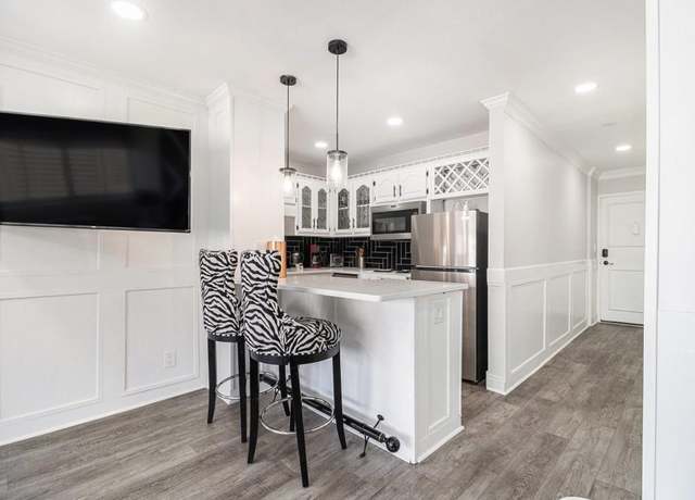 Property at 215 Piedmont Ave NE #2210, Atlanta, GA 30308, 1 bed, 1 bath