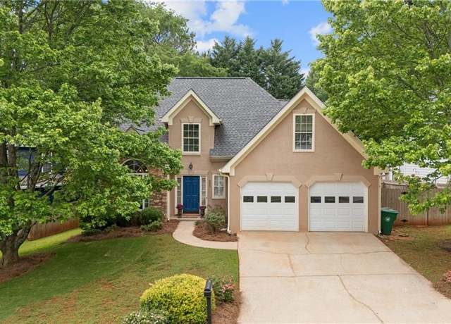 Property at 865 Ashfield Dr, Decatur, GA 30030, 4 beds, 2.5 baths