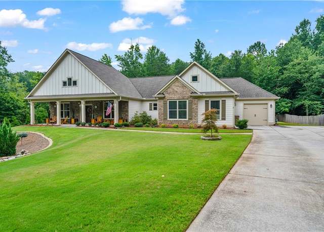 Property at 7540 Wandering Oak Way, Cumming, GA 30041, 3 beds, 2.5 baths