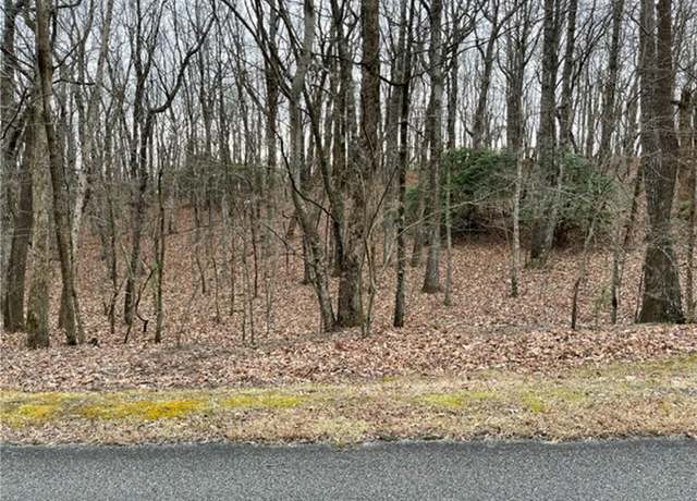 Property at 184 St Andrews Way, Ellijay, GA 30536
