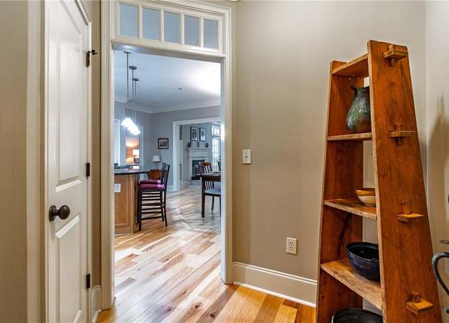 Property at 825 Highland Ln #1105, Atlanta, GA 30306, 2 beds, 2 baths