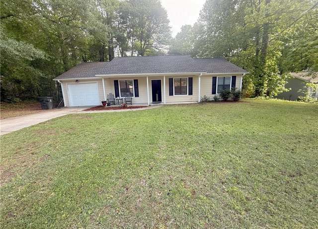 Property at 2661 Throatlatch Ln SW, Marietta, GA 30064, 3 beds, 2 baths