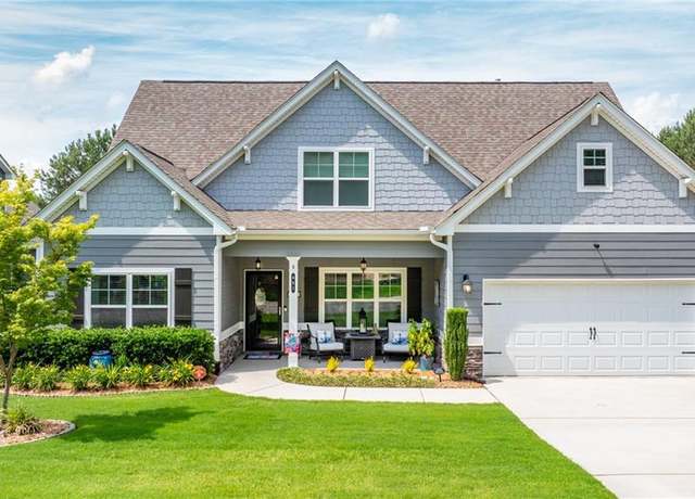 Property at 451 Delaware Way, Newnan, GA 30265, 4 beds, 3 baths