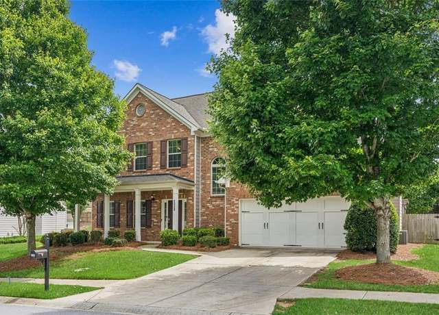 Property at 2428 Fisk Falls Dr, Braselton, GA 30517, 4 beds, 3.5 baths