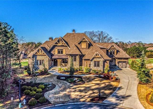 Property at 260 Traditions Dr, Alpharetta, GA 30004, 6 beds, 6.5 baths