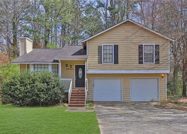 Property at 2895 Wildflower Ln, Snellville, GA 30039, 3 beds, 2 baths