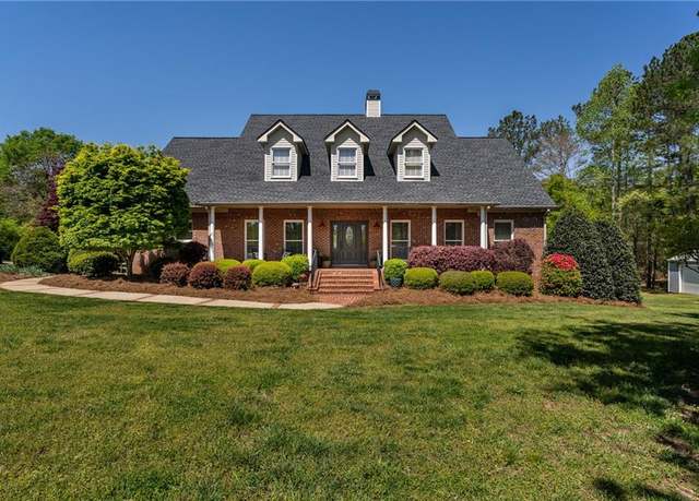 Property at 200 Sugar Mill Ln, Canton, GA 30115, 4 beds, 2.5 baths