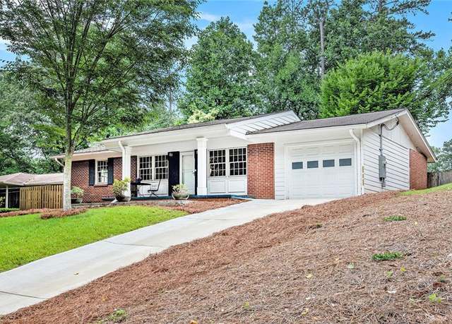 Property at 3880 Admiral Dr, Chamblee, GA 30341, 3 beds, 2 baths