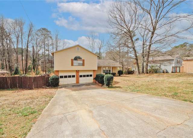 Property at 4161 Windermere Dr, Lithonia, GA 30038, 3 beds, 2 baths