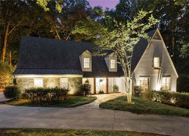 Property at 8940 Huntcliff Trce, Sandy Springs, GA 30350, 4 beds, 3.5 baths