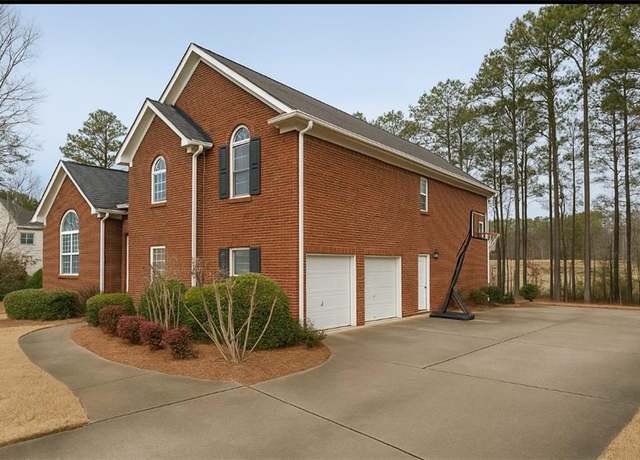 Property at 2450 Washington Dr, Douglasville, GA 30135, 4 beds, 3.5 baths