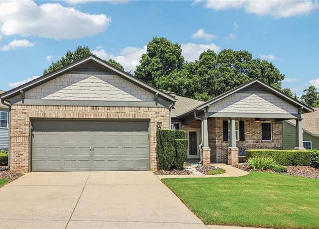 Property at 3217 Black Gum Ln SW, Gainesville, GA 30504, 4 beds, 2 baths