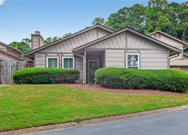 Property at 386 Manning Villas Dr SW, Marietta, GA 30064, 2 beds, 2 baths