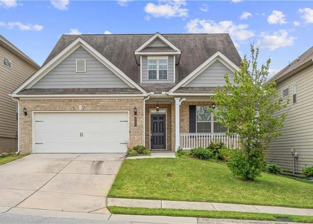 Property at 345 Broadmoor Dr, Braselton, GA 30517, 4 beds, 2.5 baths
