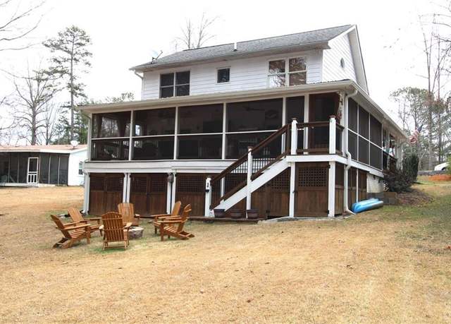 Property at 4040 Merritt Dr, Cumming, GA 30041, 3 beds, 2 baths