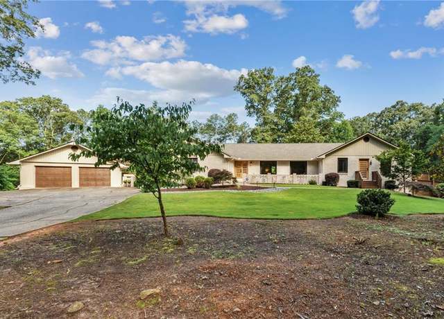 Property at 980 Casteel Rd, Powder Springs, GA 30127, 5 beds, 4 baths