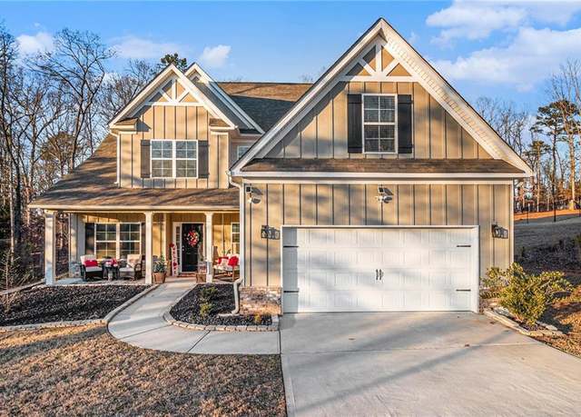 Property at 3027 Sarah Ln, Griffin, GA 30224, 4 beds, 3.5 baths