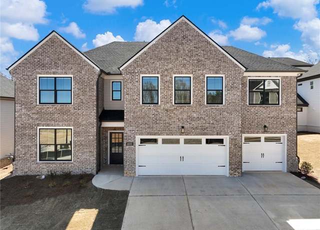 Property at 4035 Hosch Retreat Dr, Buford, GA 30519, 6 beds, 4 baths