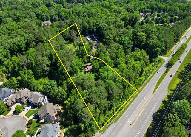 Property at 605 GA 120 Hwy, Roswell, GA 30075, 4 beds, 3 baths