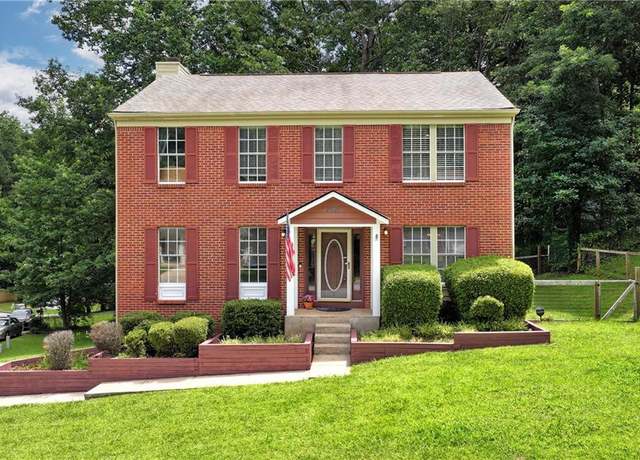 Property at 2621 Garland Way, Duluth, GA 30096, 4 beds, 2.5 baths