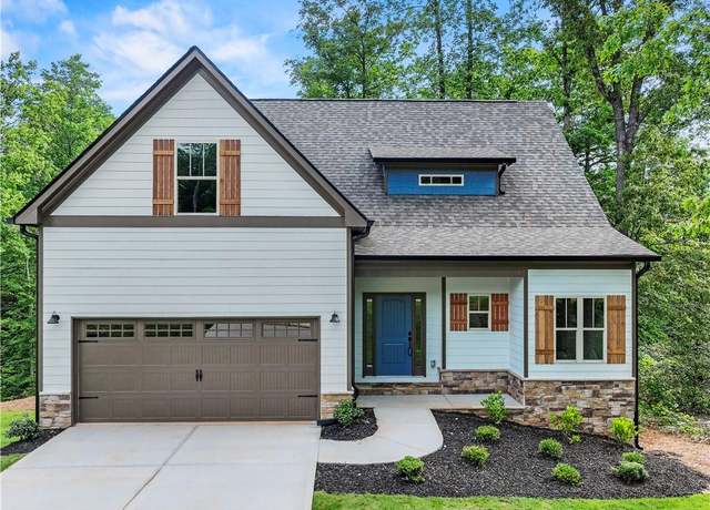 Property at 50 Hannahs Ct, Dawsonville, GA 30534, 4 beds, 2.5 baths