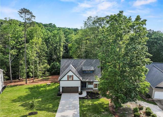 Property at 50 Hannahs Ct, Dawsonville, GA 30534, 4 beds, 2.5 baths