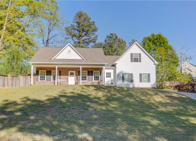 Property at 333 Seth Ridge Ct, Auburn, GA 30011, 3 beds, 2 baths