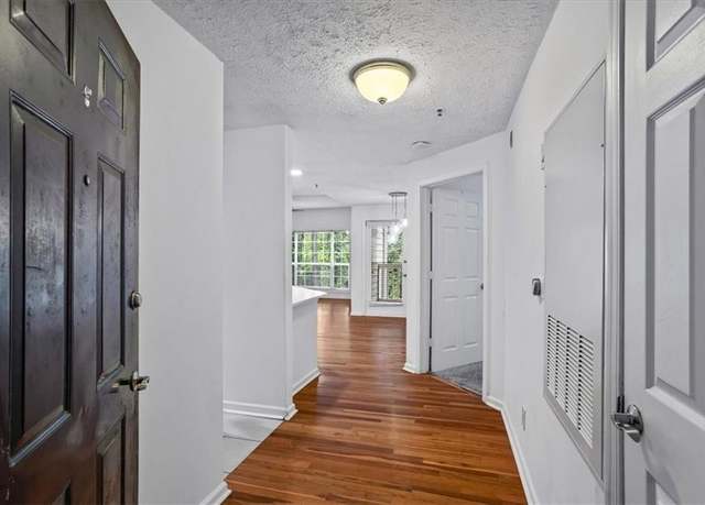 Property at 1250 Parkwood Cir SE #3101, Atlanta, GA 30339, 3 beds, 2 baths