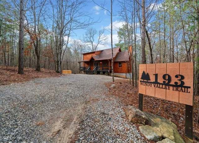 Property at 193 Windy Valley Trl, Blue Ridge, GA 30513, 3 beds, 3.5 baths