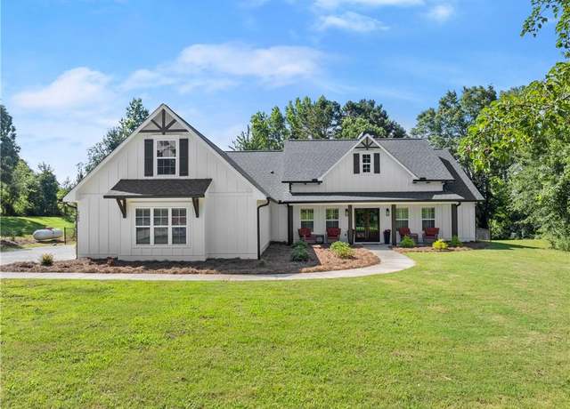 Property at 3645 Woods Bridge Rd, Commerce, GA 30529, 4 beds, 3 baths