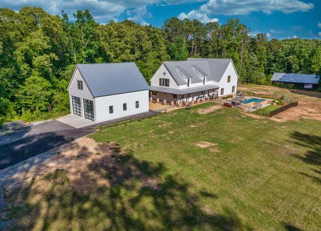 Property at 2731 Tribble Mill Rd, Lawrenceville, GA 30045, 6 beds, 3.5 baths