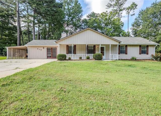 Property at 614 Blue Flag Ln, Fairburn, GA 30213, 3 beds, 2 baths